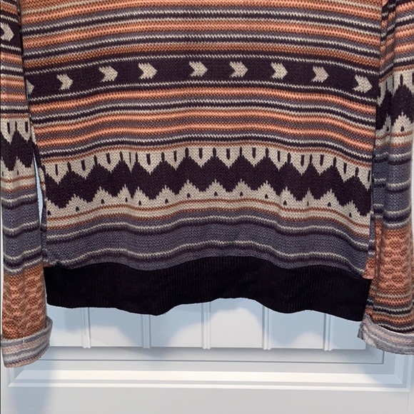 Freshwear long sleeve sweater large - Picture 8 of 8